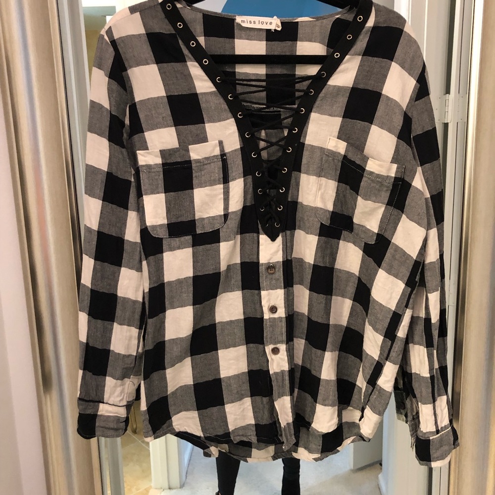 •MISS LOVE• Buffalo Plaid Criss Cross Black/White
